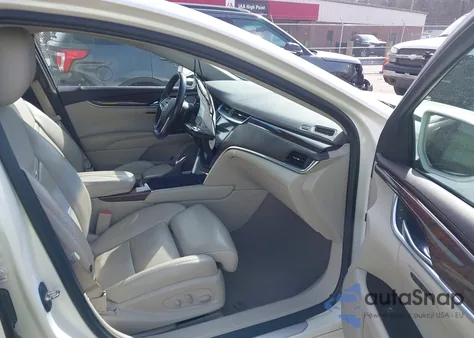 2014 Cadillac Xts Luxury z USA, uszkodzony, nr VIN 2G61M5S38E9243617